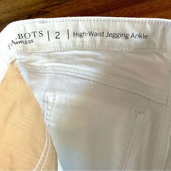 Talbots NWT Jeans  Size 2 - Picture 7 of 7